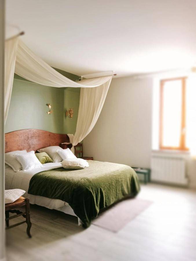 Gîte pour 2 personnes, avec vue et jardin dans Charny-Orée-de-Puisaye - 3