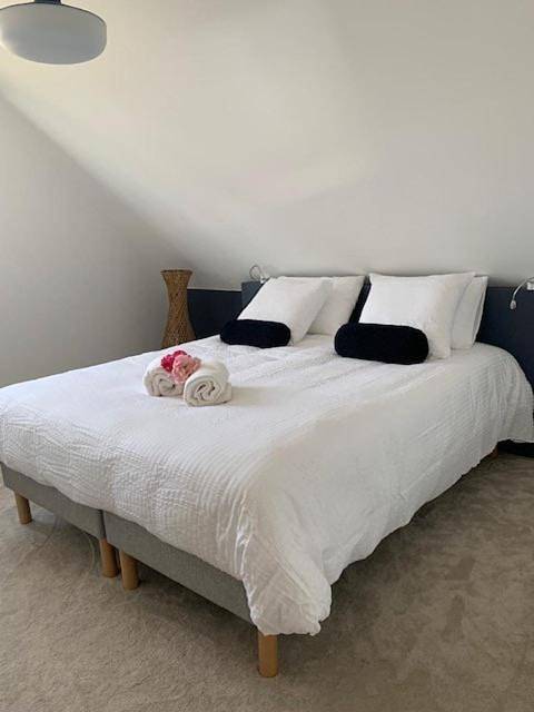 Villa pour 15 personnes, avec jardin ainsi que piscine et vue, adapté aux familles dans le Golfe du Morbihan - 4