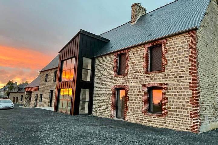 Maison de vacances pour 25 personnes, avec jardin et jacuzzi, animaux acceptés - 1