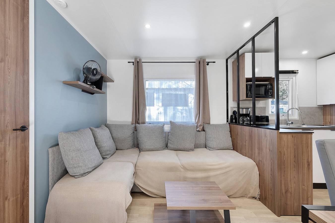 Mobile Home for 6 People – Camping Bois Dormant, Saint Jean de Monts in Saint-Jean-de-Monts, Vendée