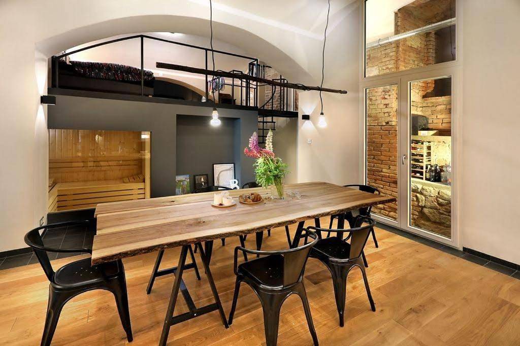 Geheel appartement, Two-Bedroom Apartment in Praag, Midden-Bohemen