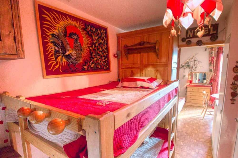 Apartamento entero, Grand studio terrasse plein sud vue station in Saint-Jean-Montclar, Montclar (Francia)
