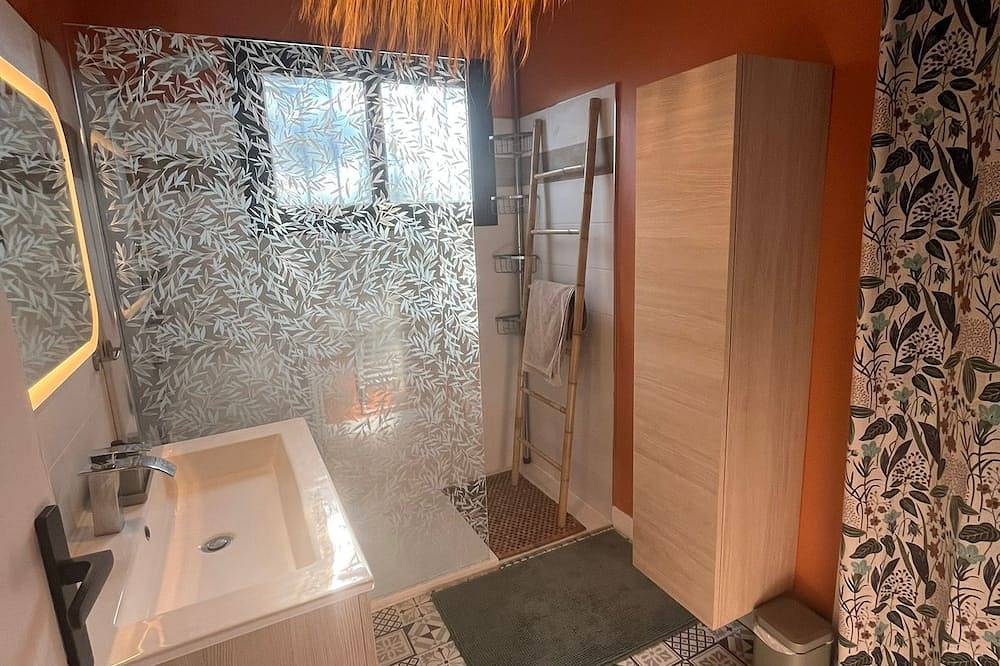Dream House with heated swimming pool in Garrigues-Sainte-Eulalie, Nimes und Umgebung