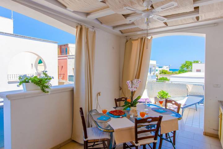 Ferienwohnung für 4 Personen, mit Garten und Balkon in Lido Specchiolla - 2