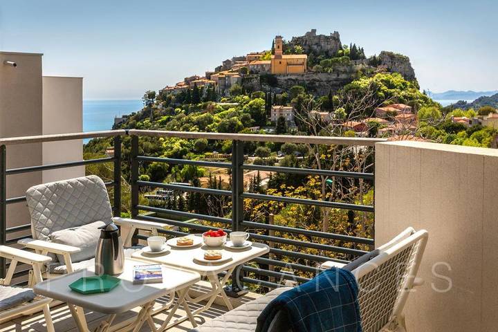 Appartement de vacances entier, Appartement de vacances pour 4 personnes avec balcon/terrasse in Èze, Côte méditerranéenne (France)