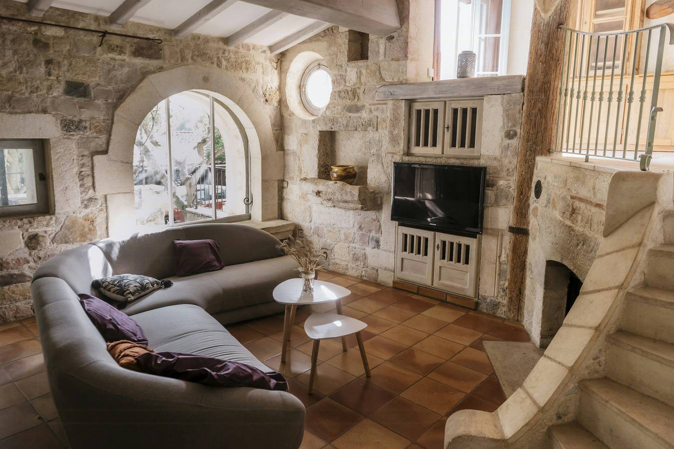 Casa familiar renovada cerca del lago Salagou in Gignac, Región de Lodève