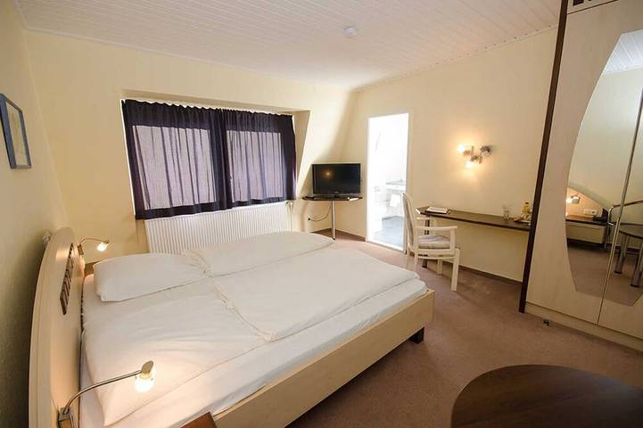 Ferienhaus für 2 Personen, mit Garten in Leer - 4