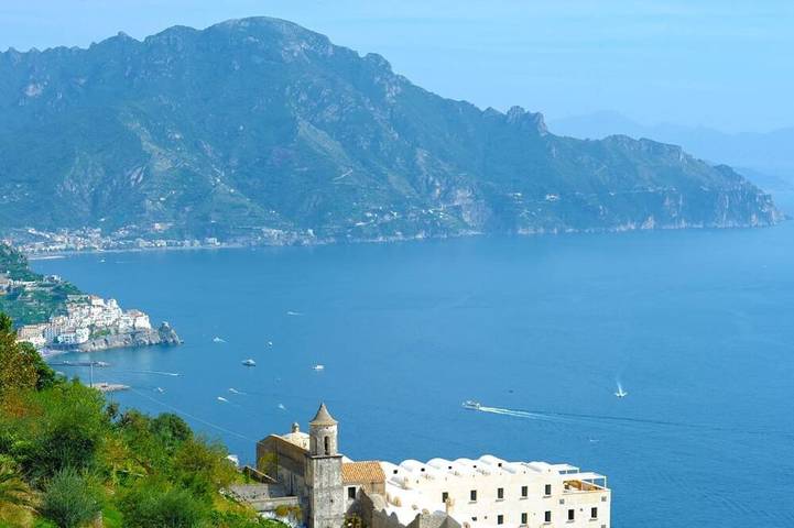 Mille e una Notte lussuosa villa con vista mare e piscina privata. in Tovere, Conca dei Marini