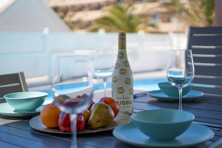 Location de vacances pour 8 personnes, avec jardin ainsi que vue sur l’océan et balcon à Tías - 3