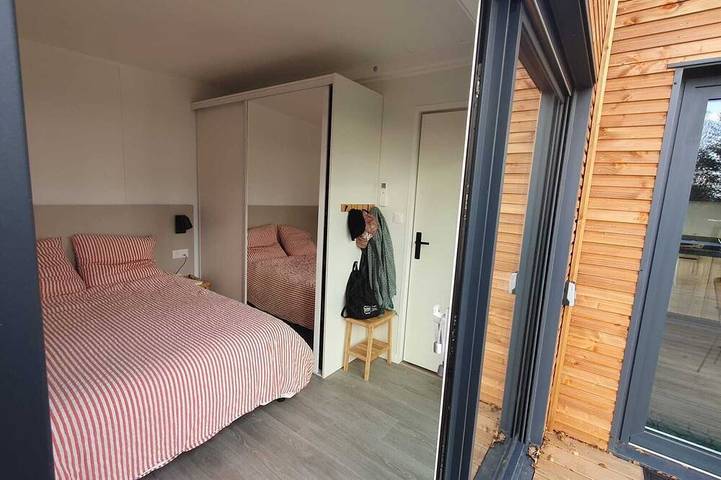 Gîte pour 10 personnes, avec piscine ainsi que jardin et terrasse dans Bétahon - 2
