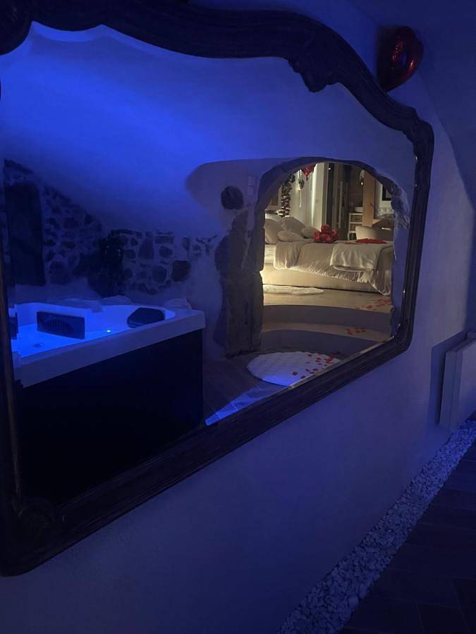 Gîte pour 2 personnes, avec jacuzzi à Grézieu-la-Varenne - 2