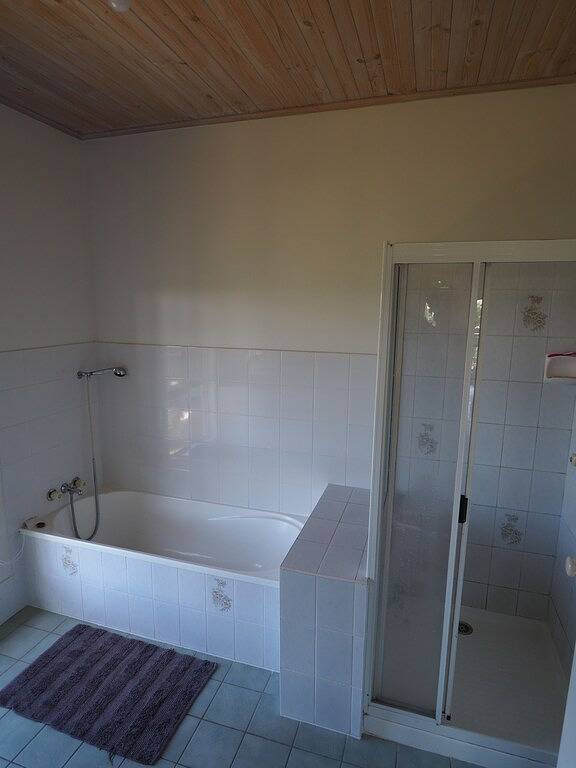 Orchid Blue - Tri-Level home with Ocean Views in Orchid Beach, Fraser Coast