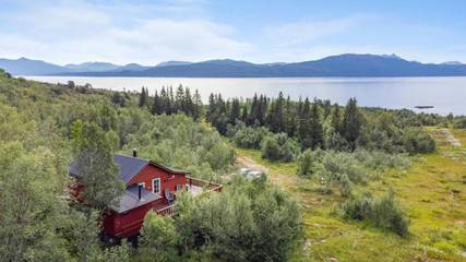 Ferienhaus für 4 Personen, mit Terrasse in Senja