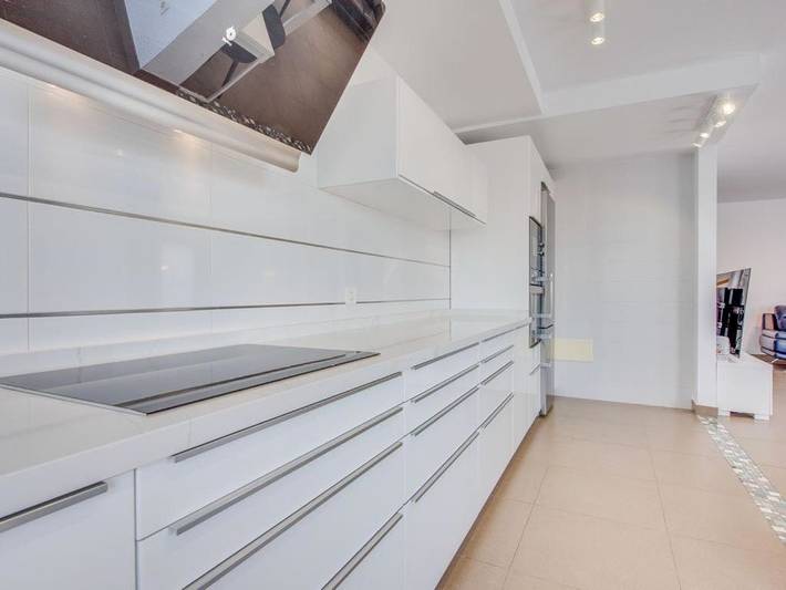 Casa rural para 10 personas, con piscina y vistas además de vistas al lago y jardín, Familias con niños en Santa Úrsula - 3