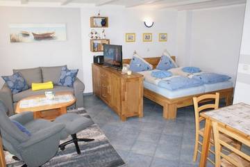 Ferienhaus für 2 Personen, mit Terrasse in Wismarer Bucht