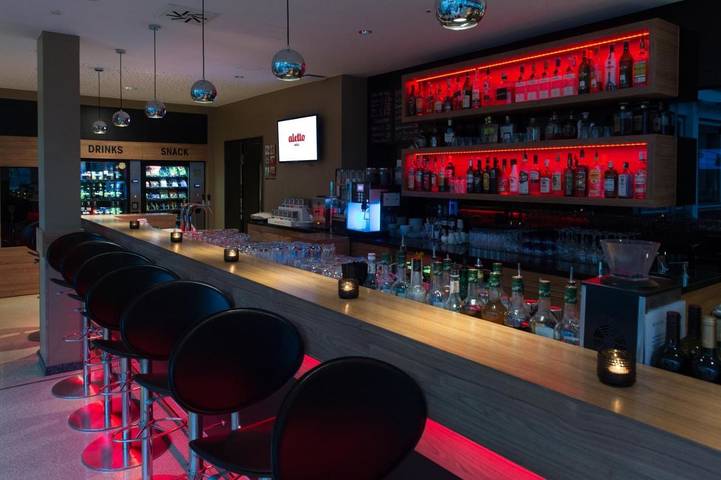 Hotel für 10 Personen, mit Garten und Terrasse in Charlottenburg Berlin - 4