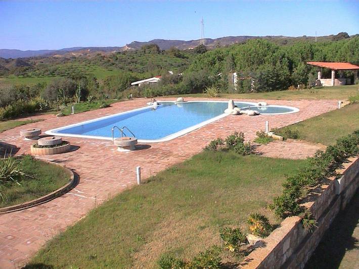 Casa vacanza per 4 persone, con Terrazza e Giardino nonché Piscina per bambini e Piscina a Borgia