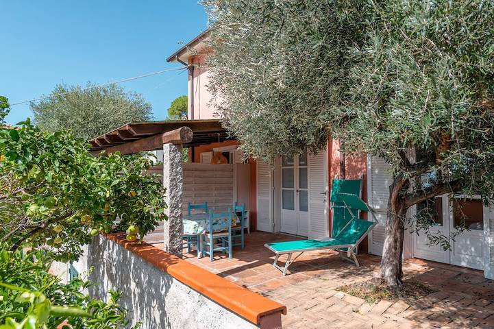 Ferienhaus für 4 Personen, mit Balkon und Garten in Pomonte