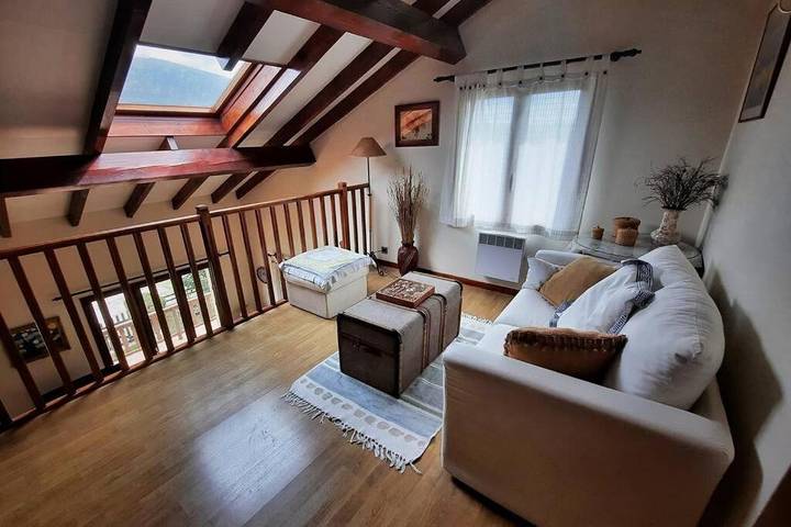 Location de vacances pour 6 personnes, avec balcon ainsi que vue et jardin à La Cabanasse - 3