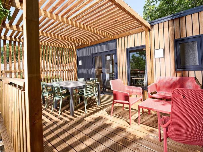 Mobil home pour 6 personnes, avec bassin pour enfant, animaux acceptés à Malemort-du-Comtat - 3