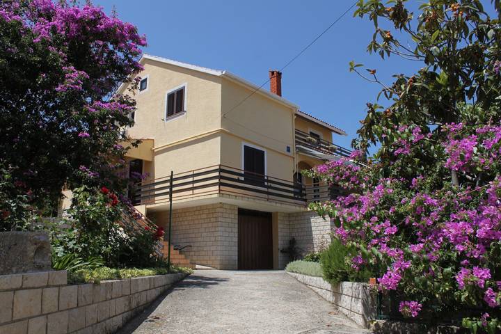 Ganze Wohnung, 1-Zimmer-Ferienwohnung mit Balkon Sali, Dugi otok A-872-b in Sali, Dugi Otok