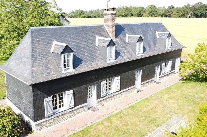 Location de vacances pour 8 personnes, avec Jardin à Lieurey