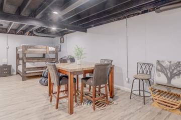Vacation Rental for 12 Guests in Missouri, USA, Picture 1