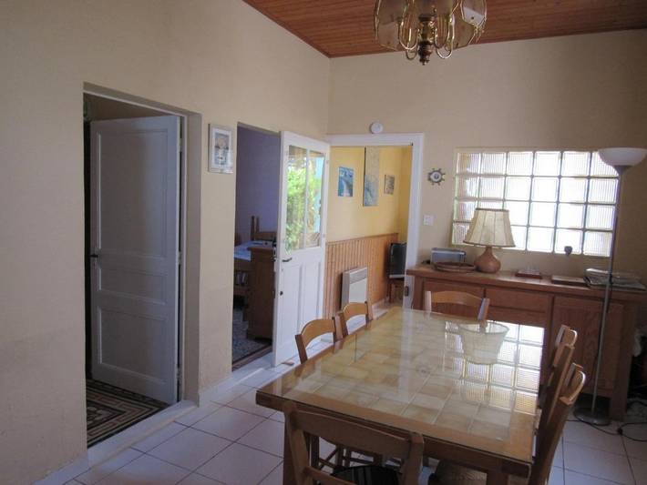 Location de vacances pour 6 personnes, avec terrasse dans Office De Tourisme De La Faute Sur Mer - 3