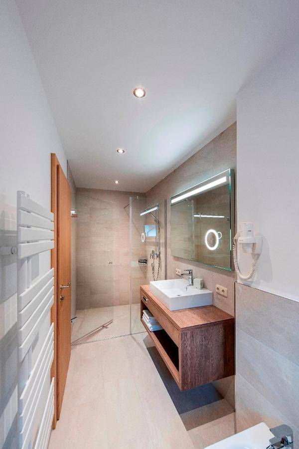 Ferienhaus für 6 Personen, mit Sauna und Whirlpool sowie Pool in Mayrhofen - 4