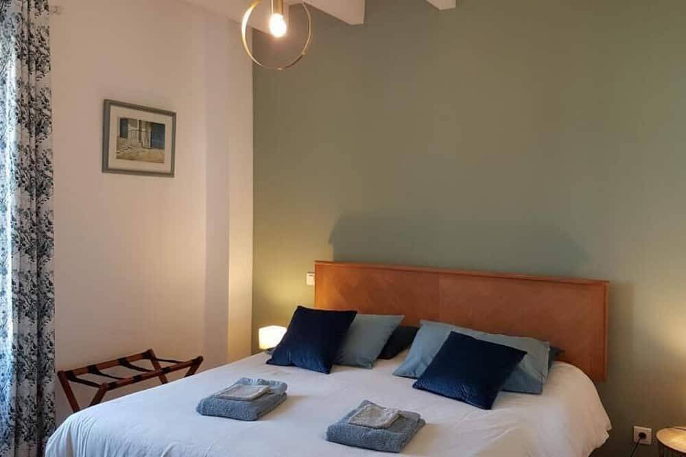 Le Tout à la Fois de Saint-maixent Le Petit in Haims, Vienne