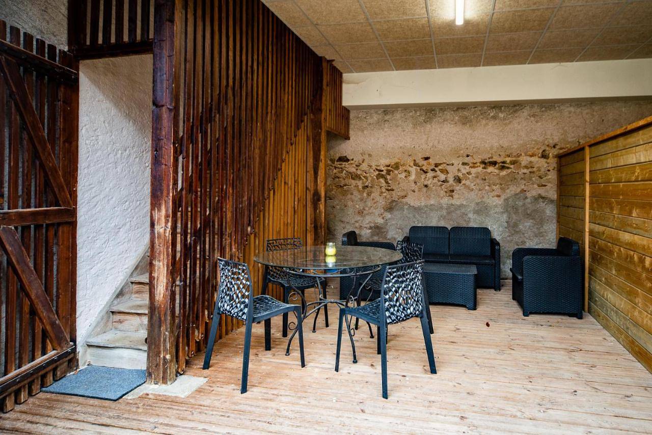 Appartement entier, Two-Bedroom Apartment in Ballan-Miré, Région de Tours