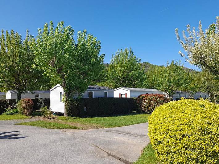 Camping für 4 Personen, mit Kinderpool in Pyrenäen - 3