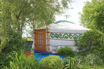 Gîte pour 2 personnes, avec jardin à Livry