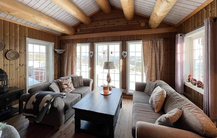 Ferienhaus für 10 Personen mit Garten in Nordre Land