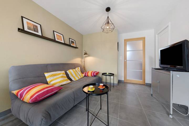Ganze Wohnung, 300 m von Strand – Helle 2-Zimmer-Wohnung mit privatem Parkplatz in Roscoff, Ceinture Dorée