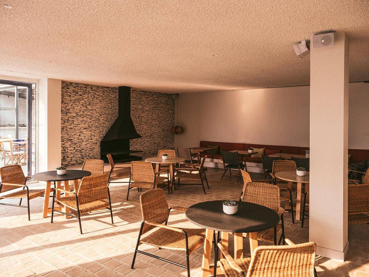 Cottage Couple Tent in Cadaques, Cap de Creus Natural Park