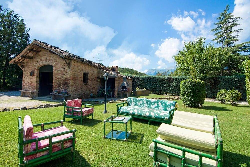 Wunderschöne Villa mit Pool in Amandola, Nationalpark Monti Sibillini