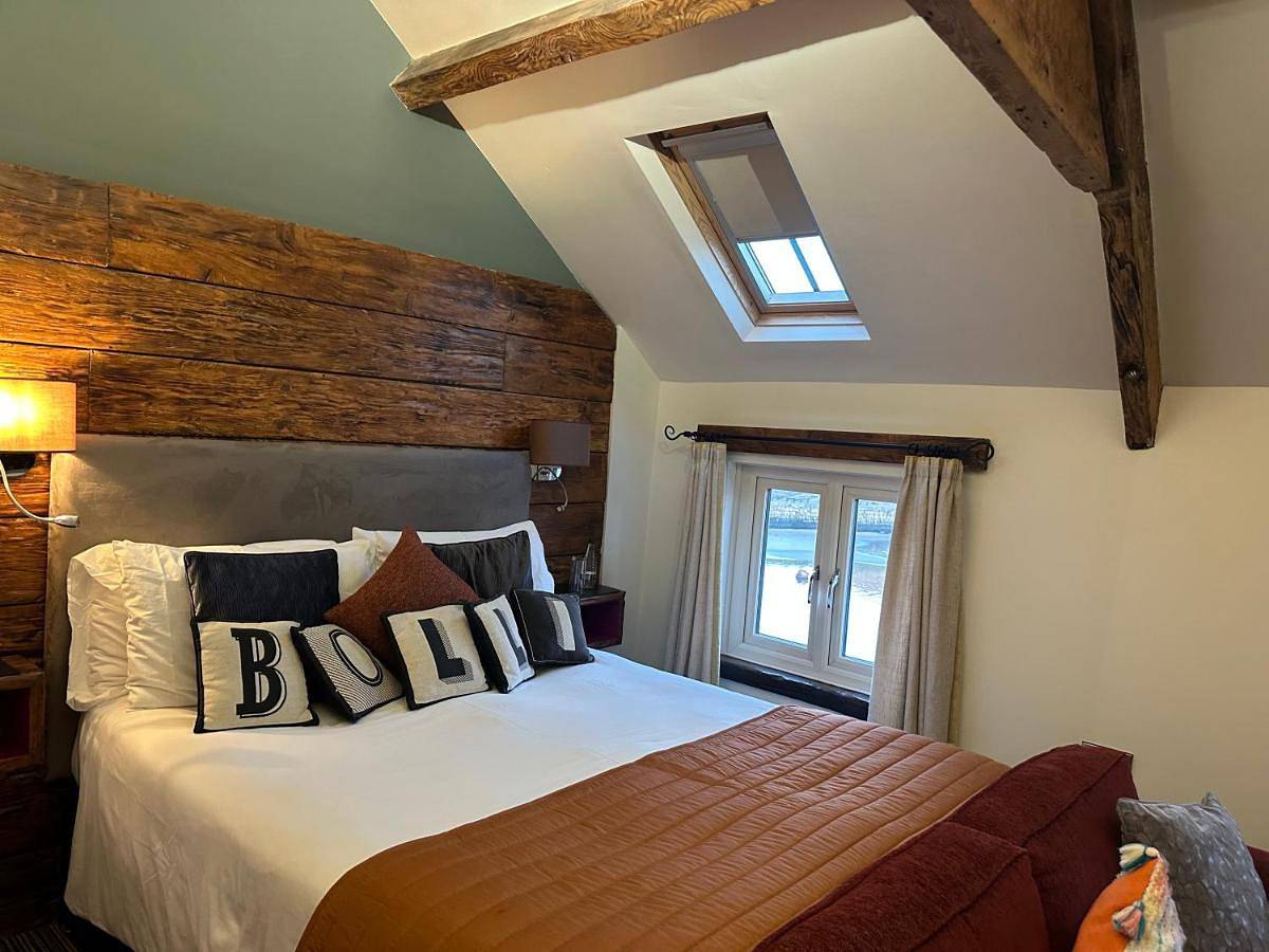 Deluxe Double Room with Sea View in Whitby, North York Moors National Park