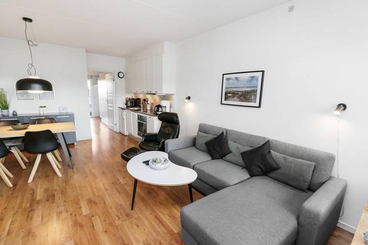 Ferieleilighet for 2 personer, dyr tillatt i Henne Strand