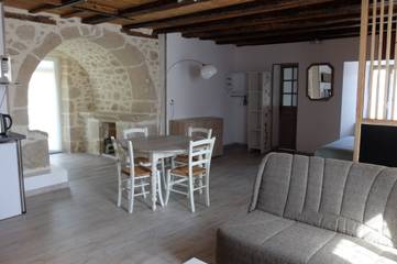 Gîte pour 4 personnes, avec jardin dans Sousceyrac-en-Quercy