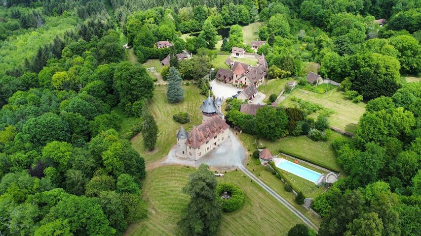 Gîte pour 6 personnes, avec piscine et jardin, animaux acceptés à Château-Chervix - 2