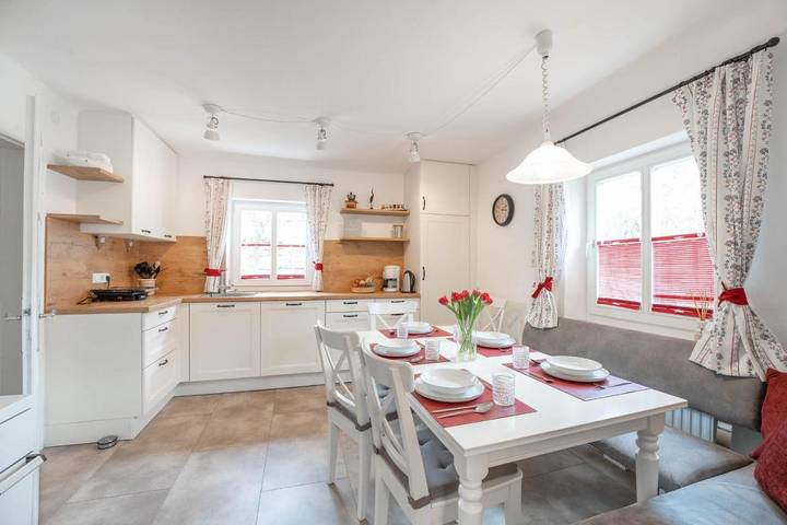 Ferienhaus für 8 Personen, mit Garten und Ausblick in Tamsweg