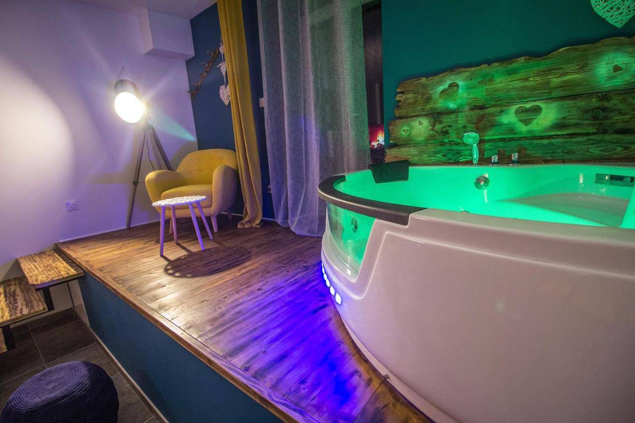 Appartement entier, Au Canal du Midi - Appartements au cœur de la ville in Carcassonne, Région de Carcassonne