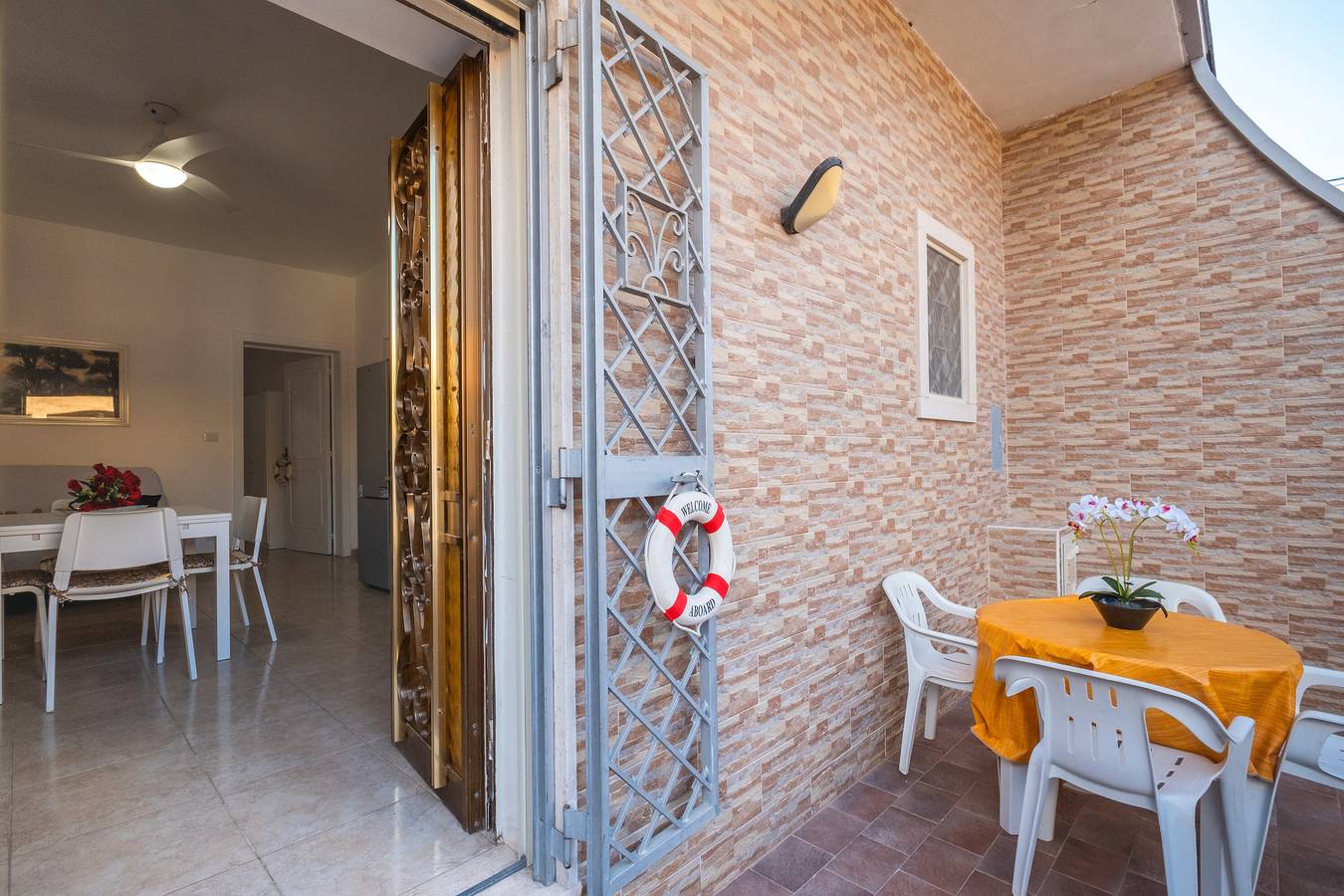 Ferienhaus 'Costa e Cuore' mit privatem Garten und Klimaanlage in Torre Lapillo, Golf von Tarent