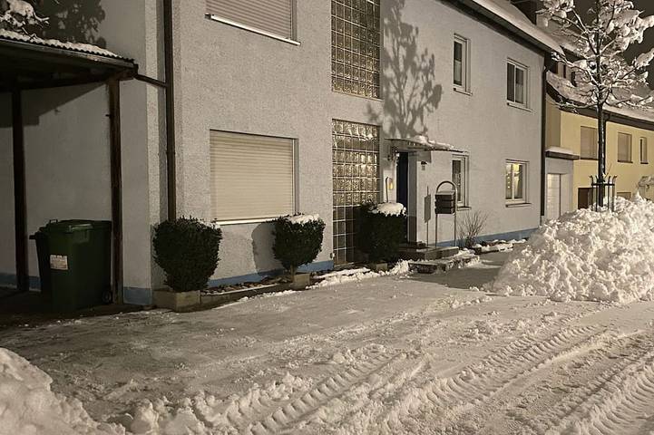 Ferienwohnung für 4 Personen, mit Balkon in Eckental