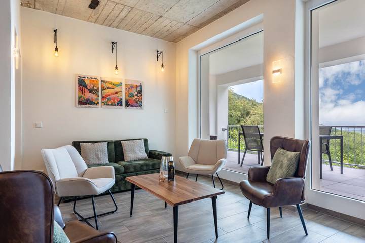 Ferienwohnung für 6 Personen, mit Balkon und Garten in Eslohe
