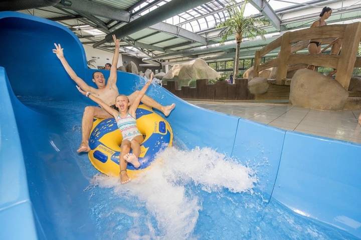 Camping pour 6 personnes, avec bassin pour enfant ainsi que sauna et jacuzzi à Brem-sur-Mer - 2