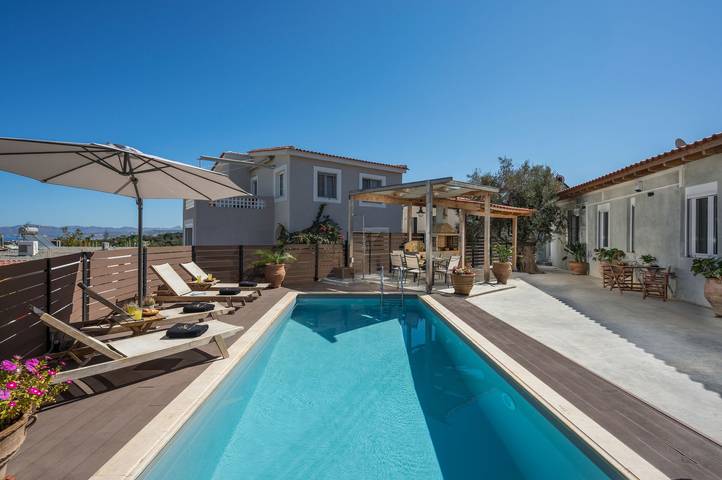 Ferienhaus für 6 Personen, mit Garten und Pool in Chania