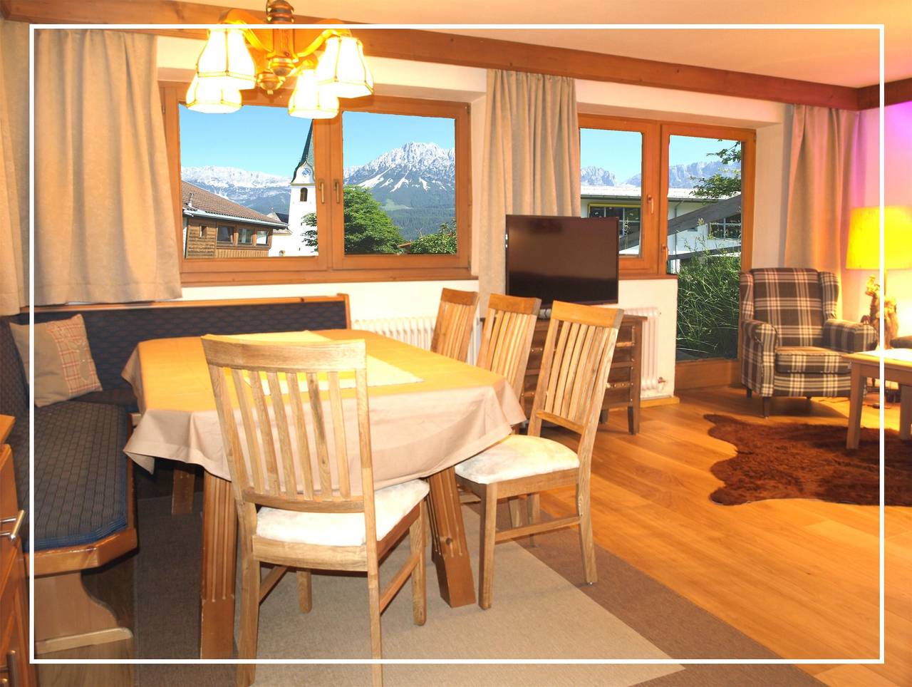 Ganze Ferienwohnung, Chalet mit 3 sep. Schlafzimmer/2 Bäder/sep. Wc in Ellmau - SkiWelt, Ellmau
