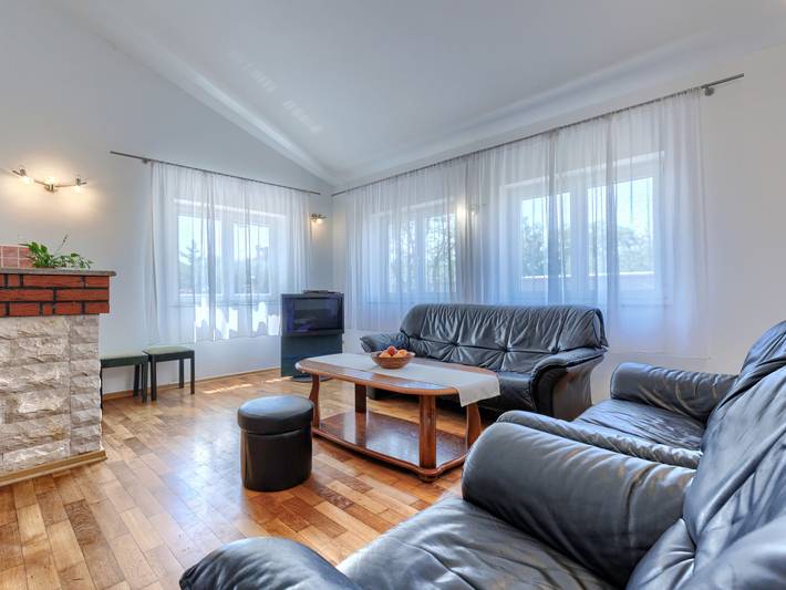 Ferienhaus für 12 Personen, mit Garten und Terrasse in Pula - 2